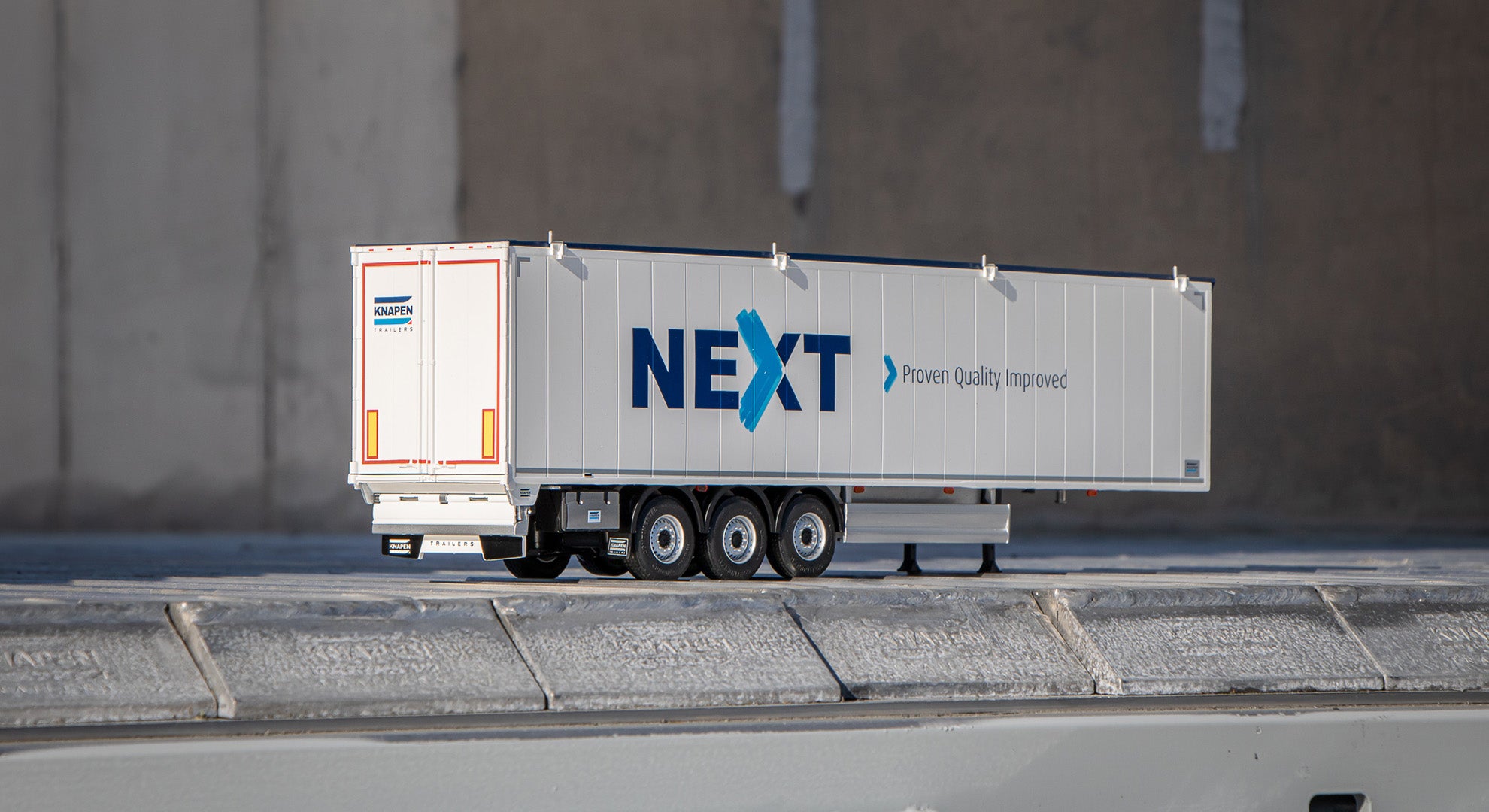 Knapen Trailers merchandise