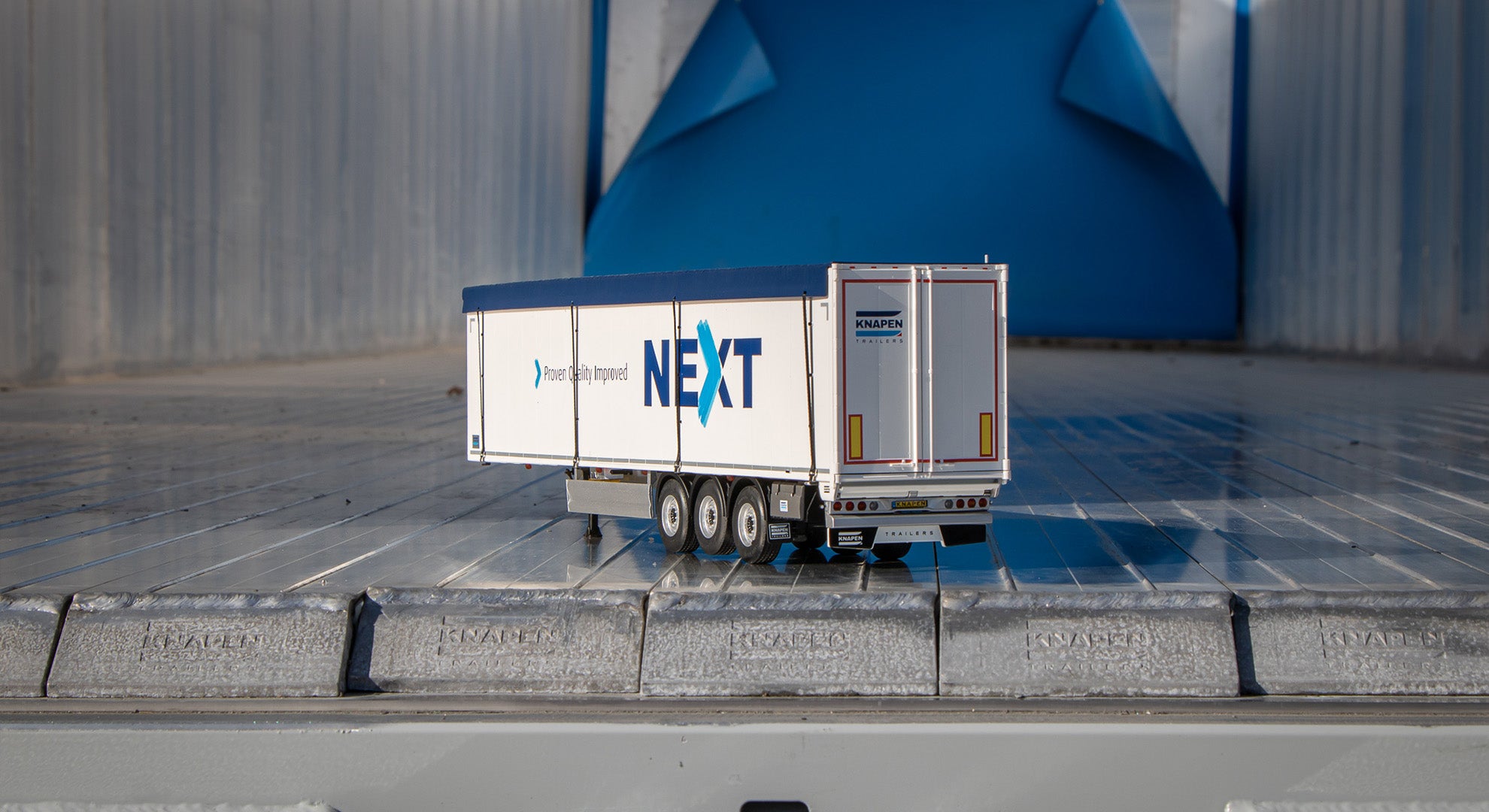 Knapen Trailers merchandise